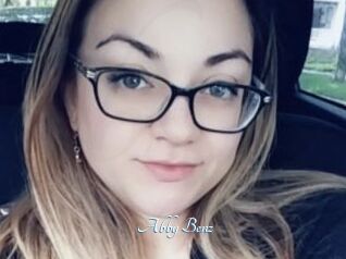 Abby_Benz