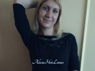 AliciaHotLiones