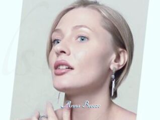 Anna_Breeze