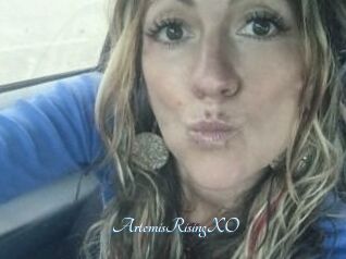 ArtemisRisingXO
