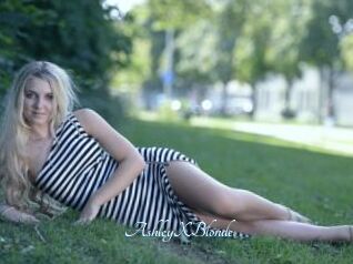 AshleyXBlonde