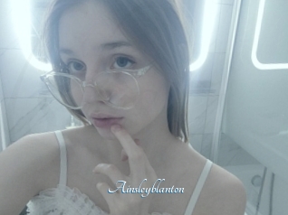 Ainsleyblanton