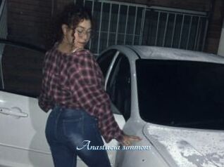 Anastacia_simmons