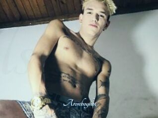 Aronboyhot