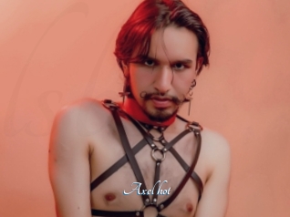 Axel_hot