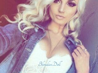 BlondieeDoll
