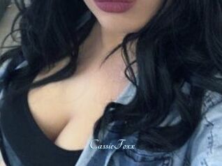 Cassie_Foxx
