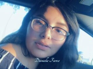 Danielle_Fierce