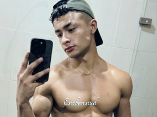 Esteban_stud
