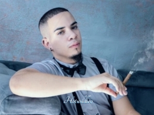 Hotwildleo