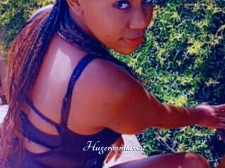 Hugeroundass21