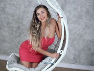 Isabellux