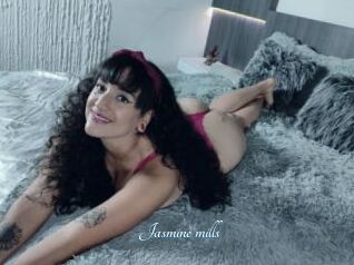 Jasmine_mills