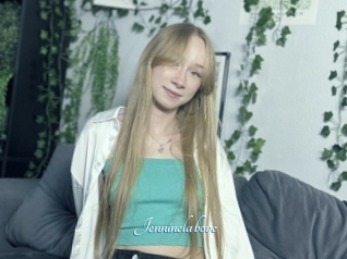 Jenninelabove