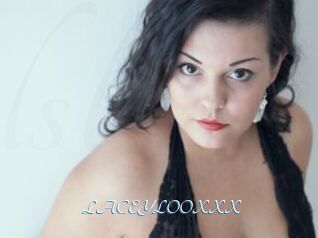 LACEYLOOXXX