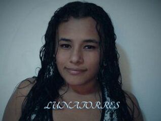 LUNA_TORRES
