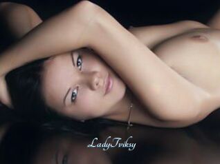 LadyTviksy