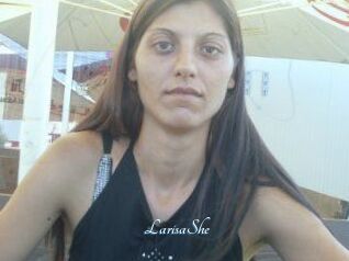 LarisaShe