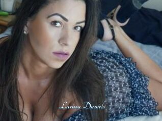 Larissa_Daniels