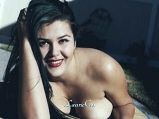 Laurie_Cox