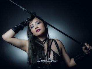 LunaDevis
