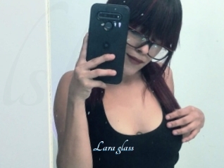 Lara_glass