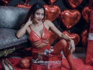 Latin_mature975