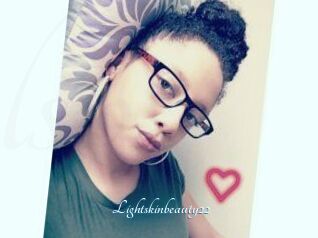 Lightskinbeauty22