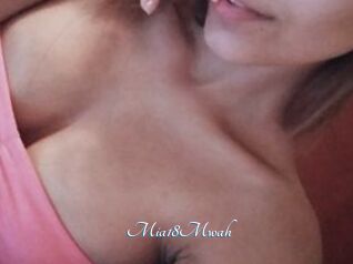 Mia18Mwah