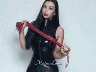 MistressLaraa