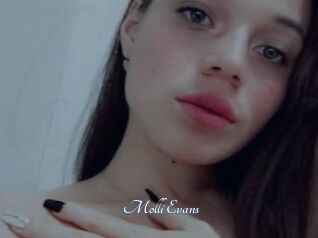 Molli_Evans