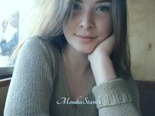 MonikaStarlet