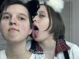 Maxineandsilvia