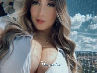 Mia_parcker