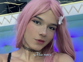 Mia_roos13