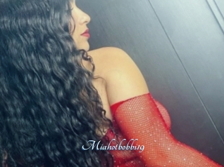 Miahotbobbs19