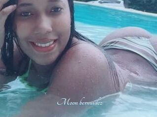 Moon_bermudez