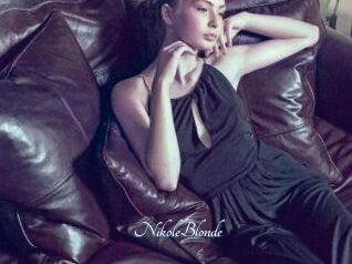 NikoleBlonde