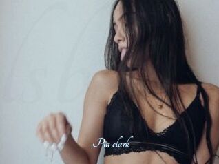 Pia_clark