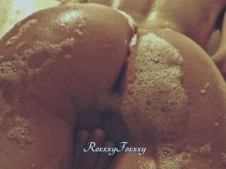 RoxxxyFoxxxy