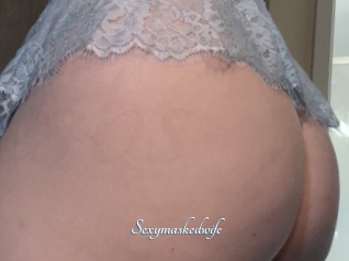 Sexymaskedwife