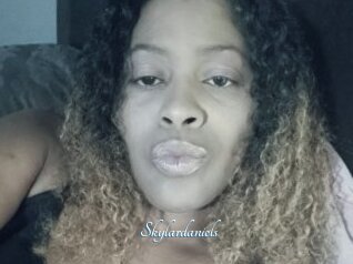 Skylardaniels