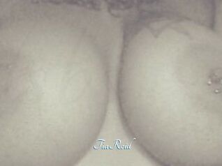 Tia_Reid