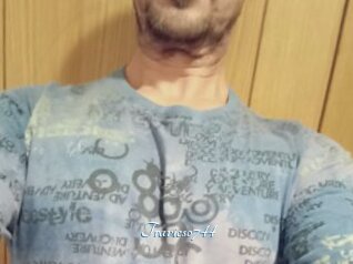 Travieso744