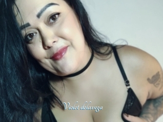Violet_delavega